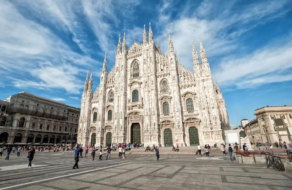 Milan Downtown Milão Exterior foto